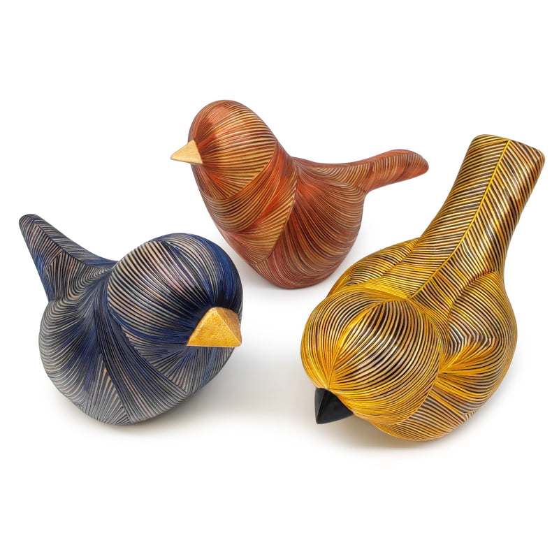 ANDEAN DECORATIVE BIRD - Tamo art - Wood decorated with wheat and barley stalks (straw marquetry)