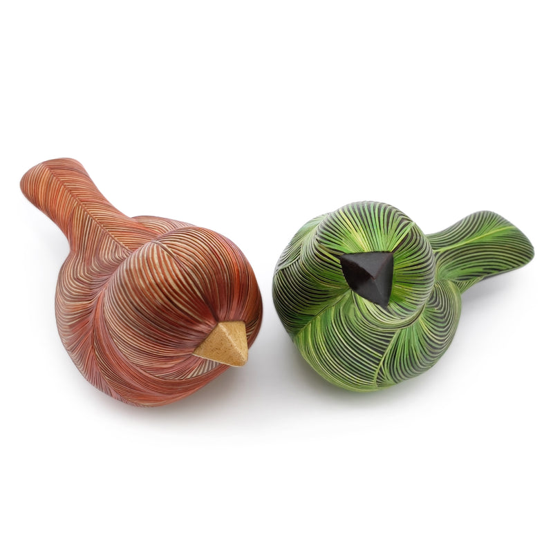 AVE DECORATIVA ANDINA - A arte do tamo - Madeira decorada com palha de trigo e cevada (marchetaria de palha)