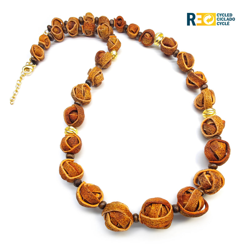 NARANJITA NECKLACE - Handmade - 24K gold-plated - Dyed orange peels, wooden beads