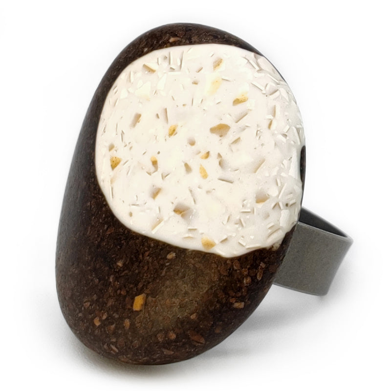 CAFECITA RING - Handmade - Adjustable - Coffee grounds, crushed eggshells
