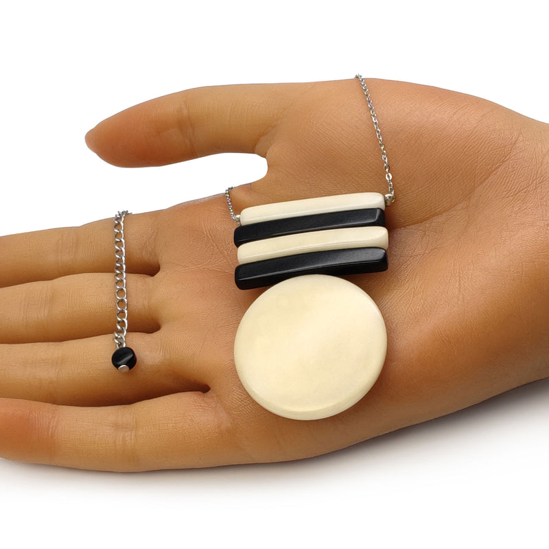 SOLIÄ NECKLACE - Handmade - Stainless steel - Tagua (vegetable ivory)