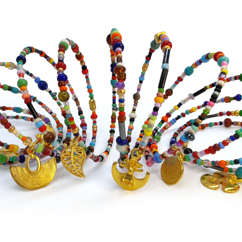 BRACELETE ESPIRAL - Feita à mão - Banhada a ouro de 24 quilates - Contas, pedras semipreciosas