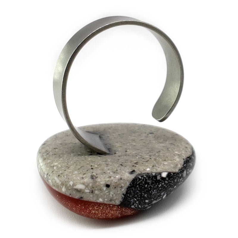 GRANITA RING - Handmade - Adjustable - Dark and light crushed cement, bronze powder