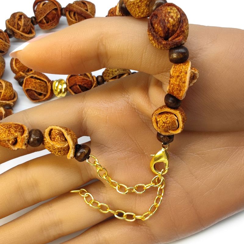 NARANJITA NECKLACE - Handmade - 24K gold-plated - Dyed orange peels, wooden beads