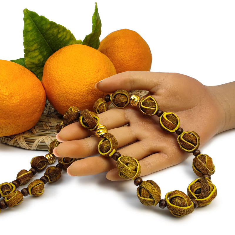 NARANJITA NECKLACE - Handmade - 24K gold-plated - Dyed orange peels, wooden beads