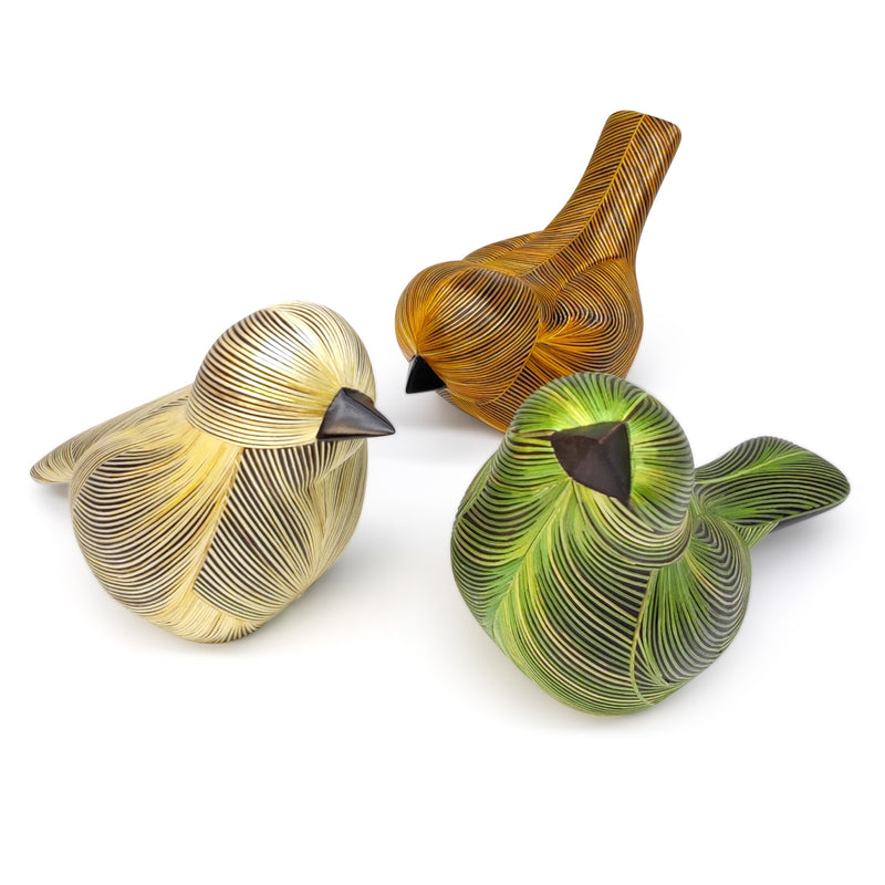 ANDEAN DECORATIVE BIRD - Tamo art - Wood decorated with wheat and barley stalks (straw marquetry)