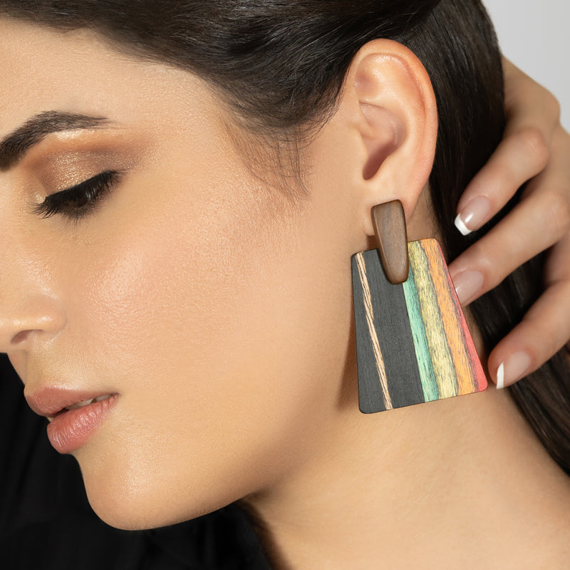 WOODIE TRAPEZE EARRINGS - Handmade - Plywood (3 crossed-laid layers of wood veneer)