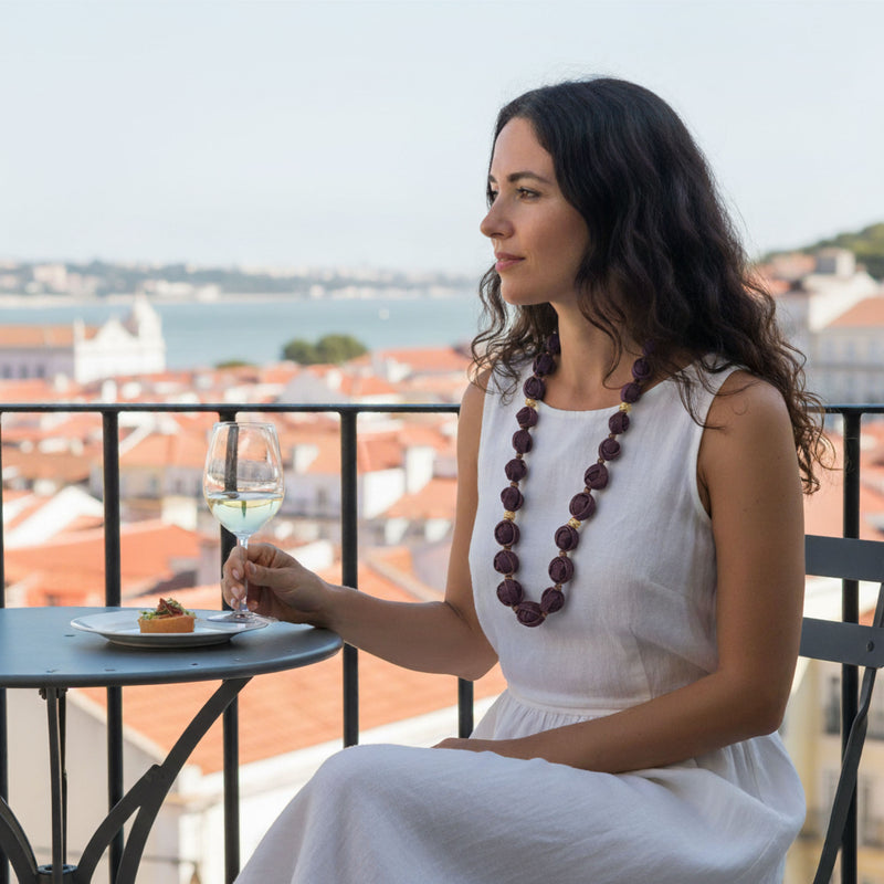 NARANJITA NECKLACE - Handmade - 24K gold-plated - Dyed orange peels, wooden beads