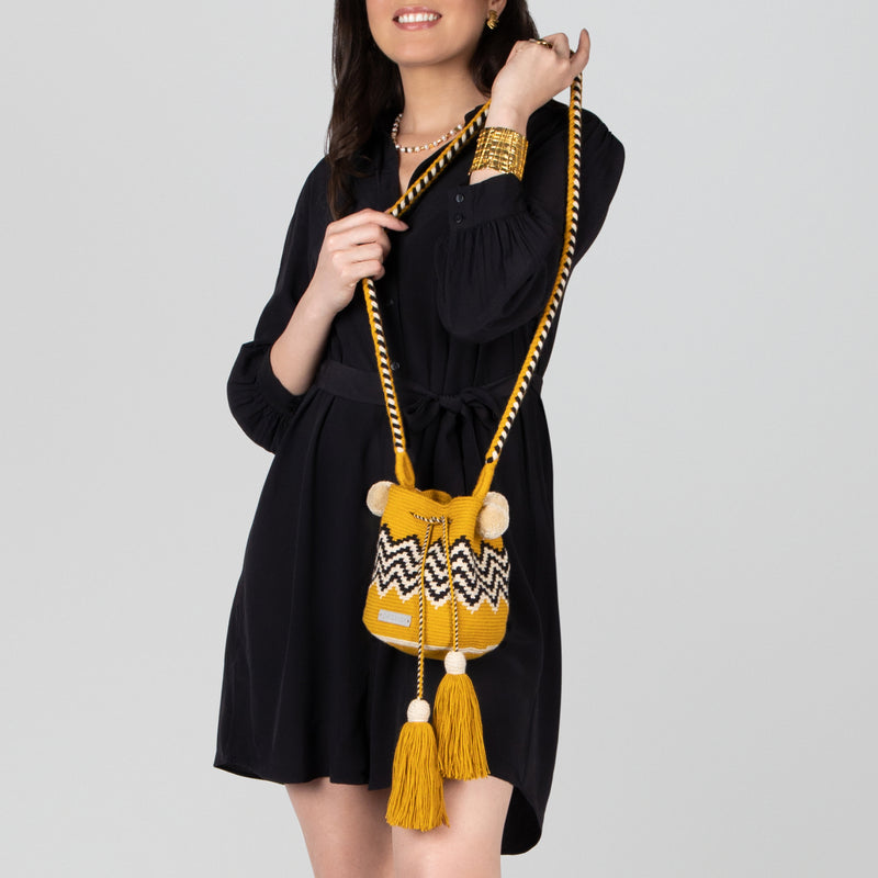 PALOMINO WAYUU BAG - Size MINI - Crocheted by hand by women of the Wayuu indigenous community in La Guajira (Colombia)