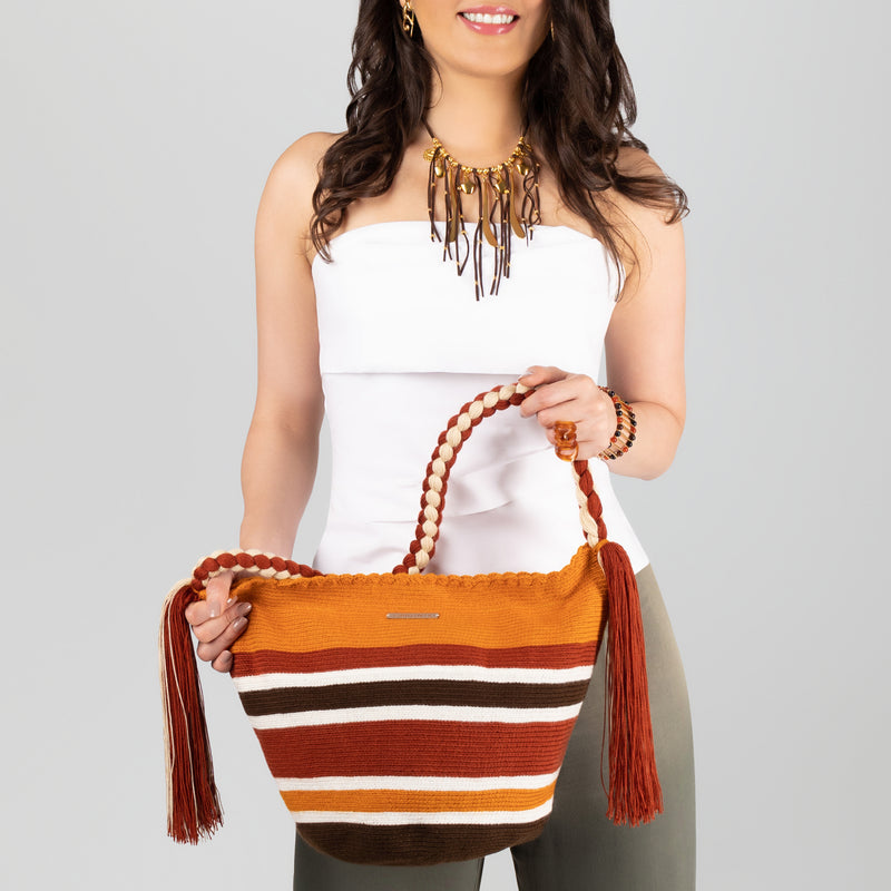 JOYACIA WAYUU BAG - Size MEDIO - Crocheted by hand by women of the Wayuu indigenous community in La Guajira (Colombia)