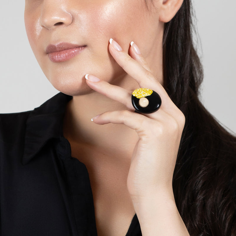 NATÜA RING - Handmade - Adjustable - Crushed eggshells, recovered wood