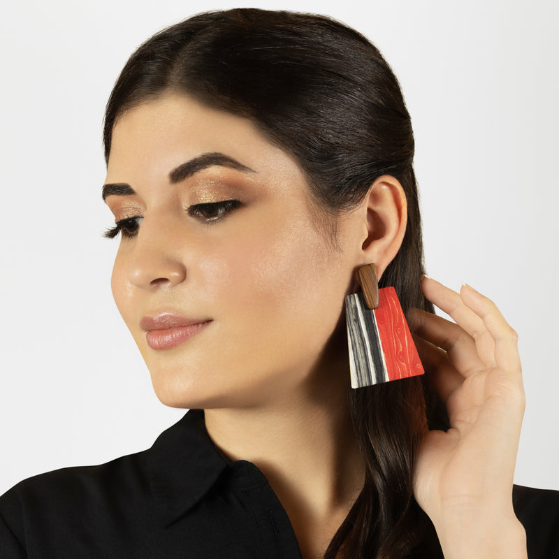 WOODIE TRAPEZE EARRINGS - Handmade - Plywood (3 crossed-laid layers of wood veneer)