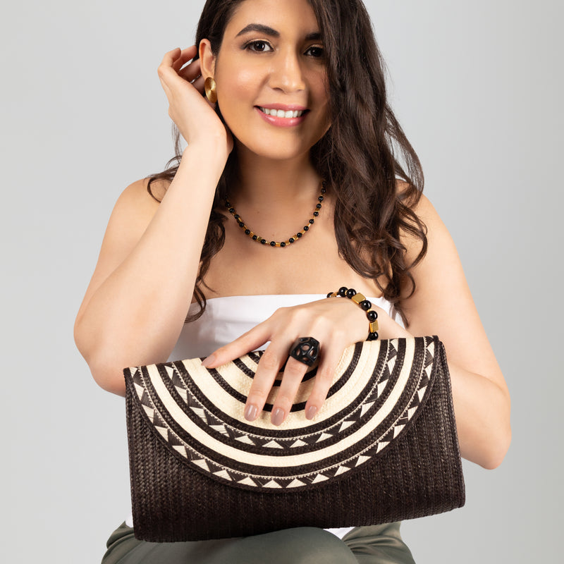 POCHETTE ZENÚ - Fabrication artisanale - Canne sauvage tressée (caña flecha)