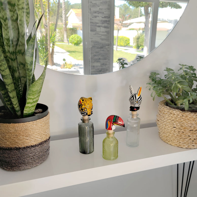 ROLHA DECORATIVA PARA GARRAFAS - O jaguar do carnaval - Madeira esculpida e pintada à mão