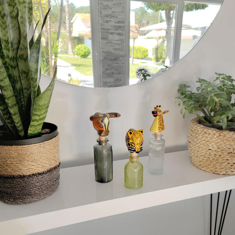 DECORATIVE BOTTLE STOPPER - The carnival bull - Hand-carved and painted wood