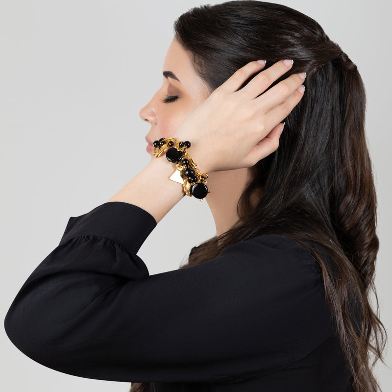 BRACELETE ENCANTO - Feita à mão - Banhada a ouro de 24 quilates - Ónix