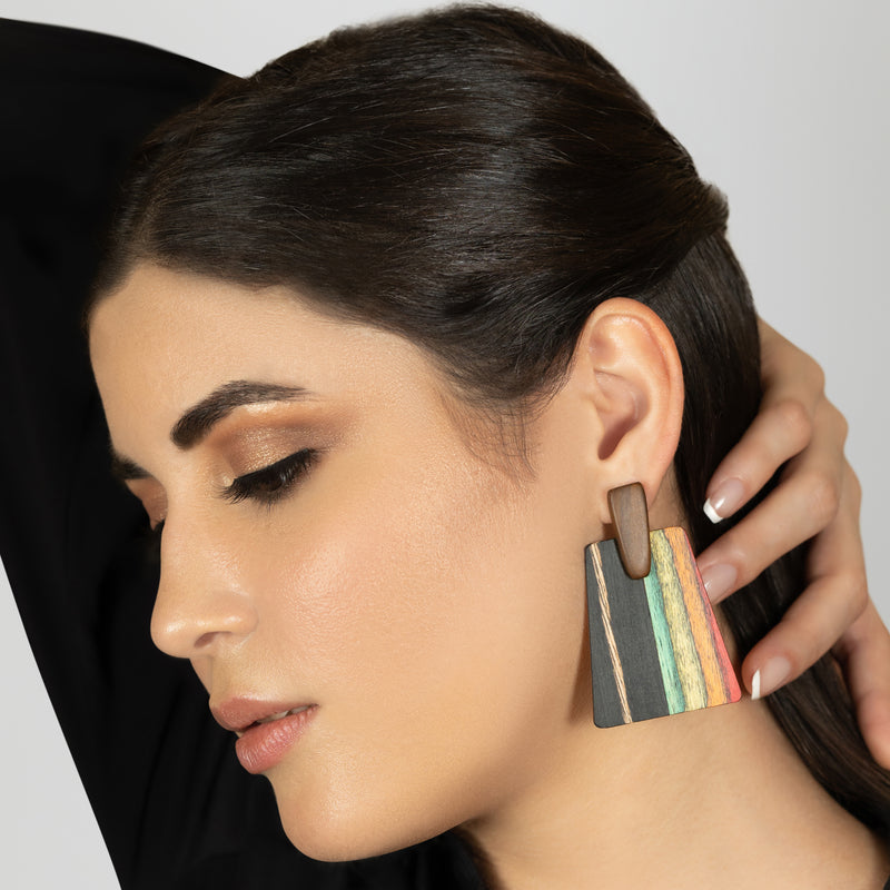 WOODIE TRAPEZE EARRINGS - Handmade - Plywood (3 crossed-laid layers of wood veneer)