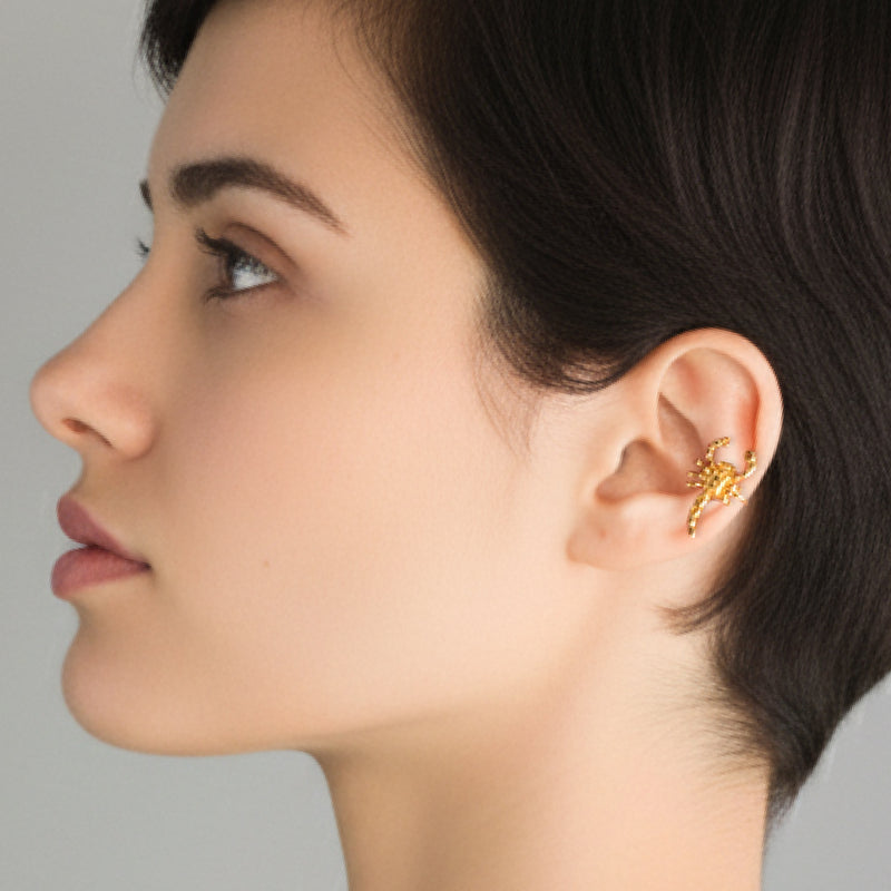 EARCUFF MUISCA ESCORPIÓN - Unissexo - Feito à mão - Banhado a ouro de 24 quilates