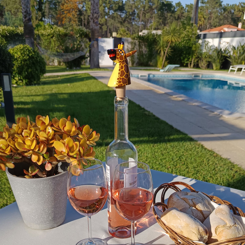 DECORATIVE BOTTLE STOPPER - The carnival giraffe - Hand-carved and painted wood